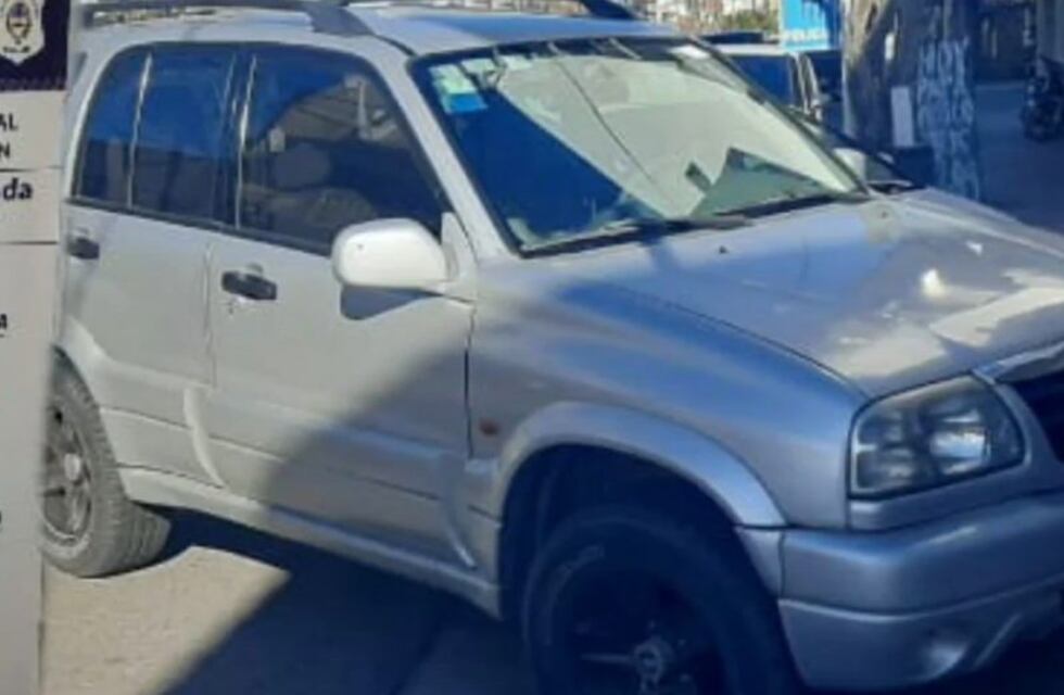 Detectan y secuestran un vehículo con pedido de captura