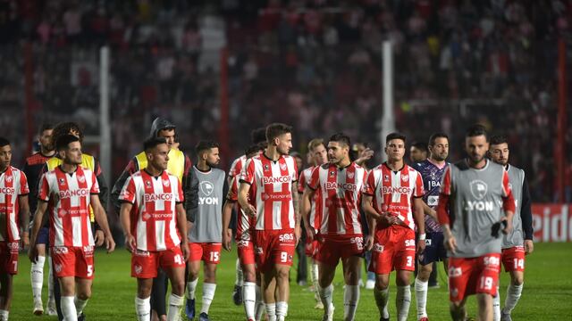 A Instituto no le alcanzó para ponerse a tiro de Belgrano, y su posición como escolta corre riesgo (Facundo Luque).