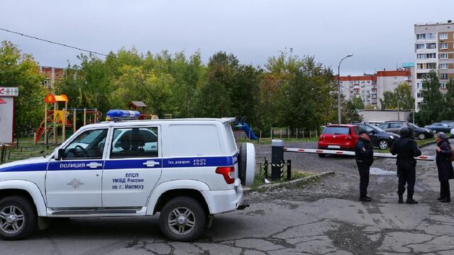 Un hombre mató a 13 personas en una escuela de Rusia (Web)