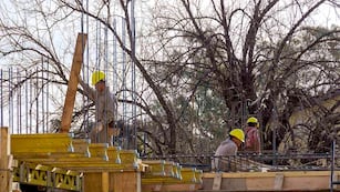 En las obras involucradas se podrá invertir más de US$ 100.000 sin pagar las penalidades.