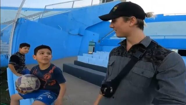 El pequeño hincha de Belgrano eligio a Vegetti antes que a Messi.