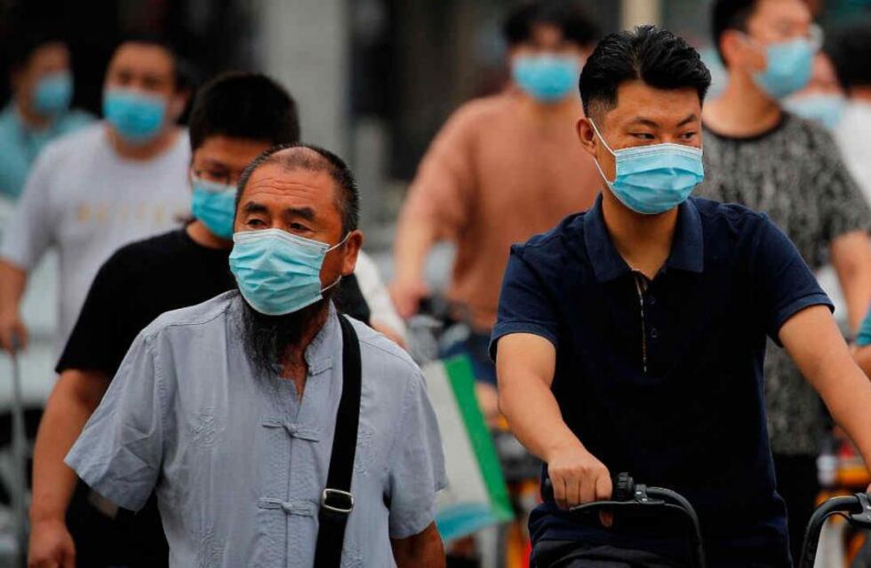 La OMS pide seguir investigando sobre el posible origen del coronavirus en un laboratorio chino