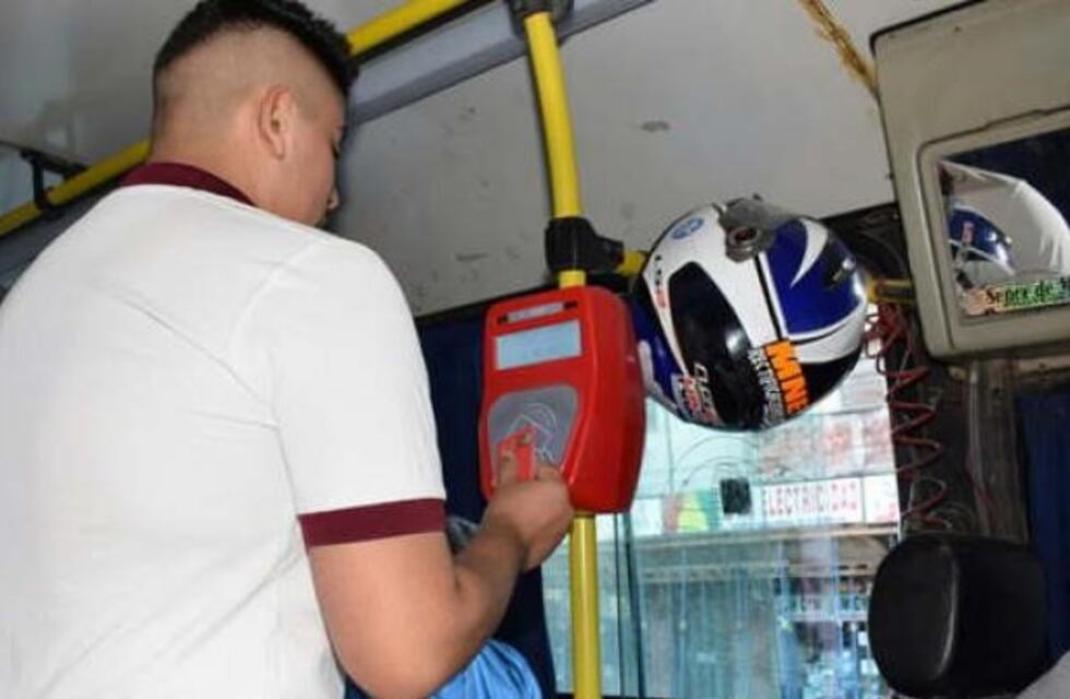 Fuentes destacó la importancia de mantener el boleto estudiantil gratuito y reveló un plan de obras para la ciudad