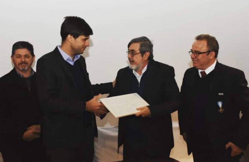 La Municipalidad de Corrientes homenajeó a dos veteranos de Malvinas