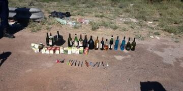 Hinchas de Lanús fueron demorados al ingreso de la capital