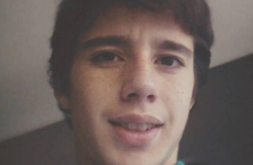 Alumnos de la Industrial venderán pollo para ayudar a un compañero con cáncer