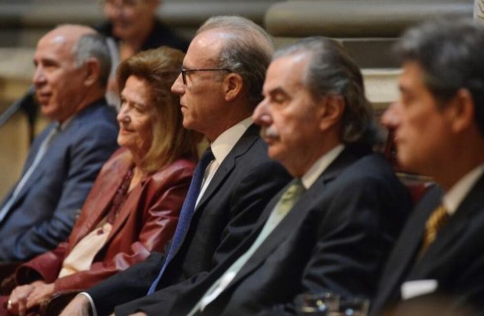 Una jugada de la Corte podría demorar el arranque del juicio contra Cristina Fernández