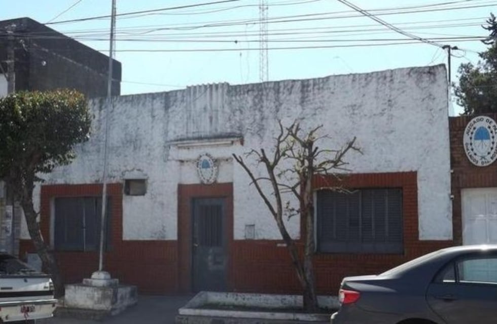 Detuvieron a dos hombres que estafaban con bonos falsos