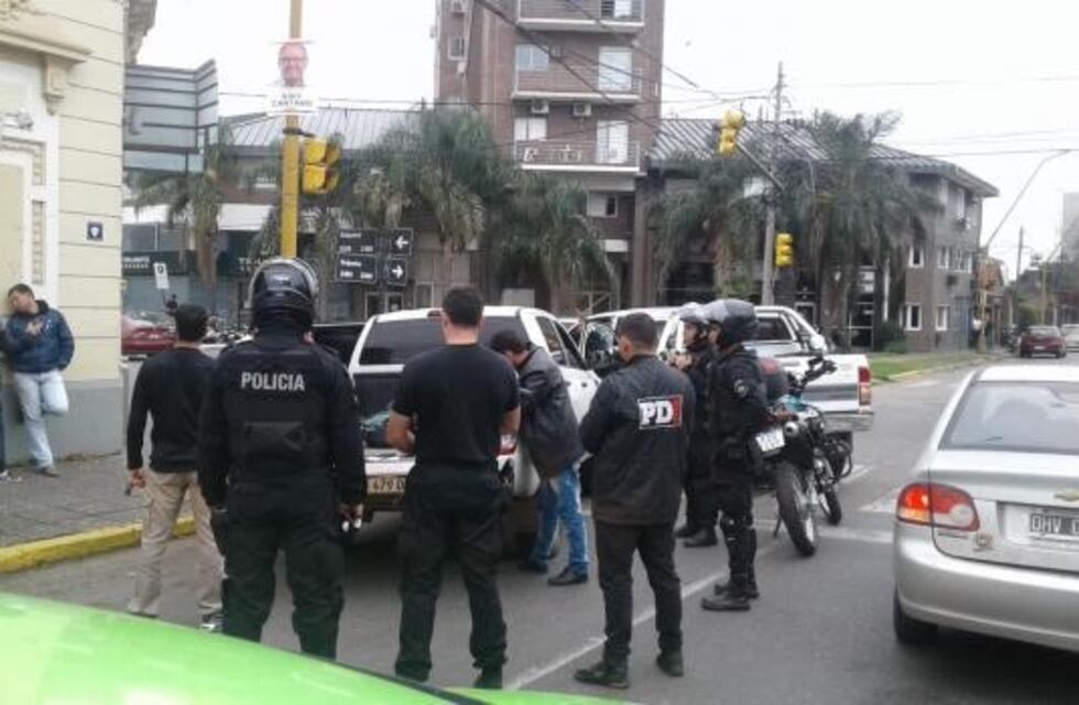 Cayó a una banda de estafadores gitanos cuando retiraba dinero de una anciana