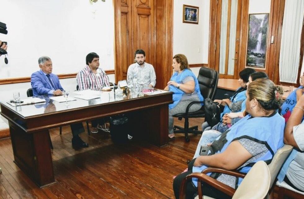 El secretario de Gobierno y Justicia recibió a integrantes de la organización Tucumán en Marcha