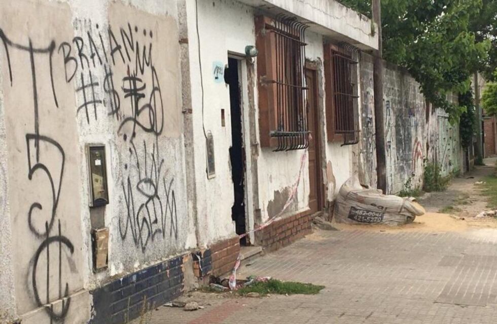 Un chico de 15 años recibió un tiro en la cabeza e investigan si fue por una pelea familiar