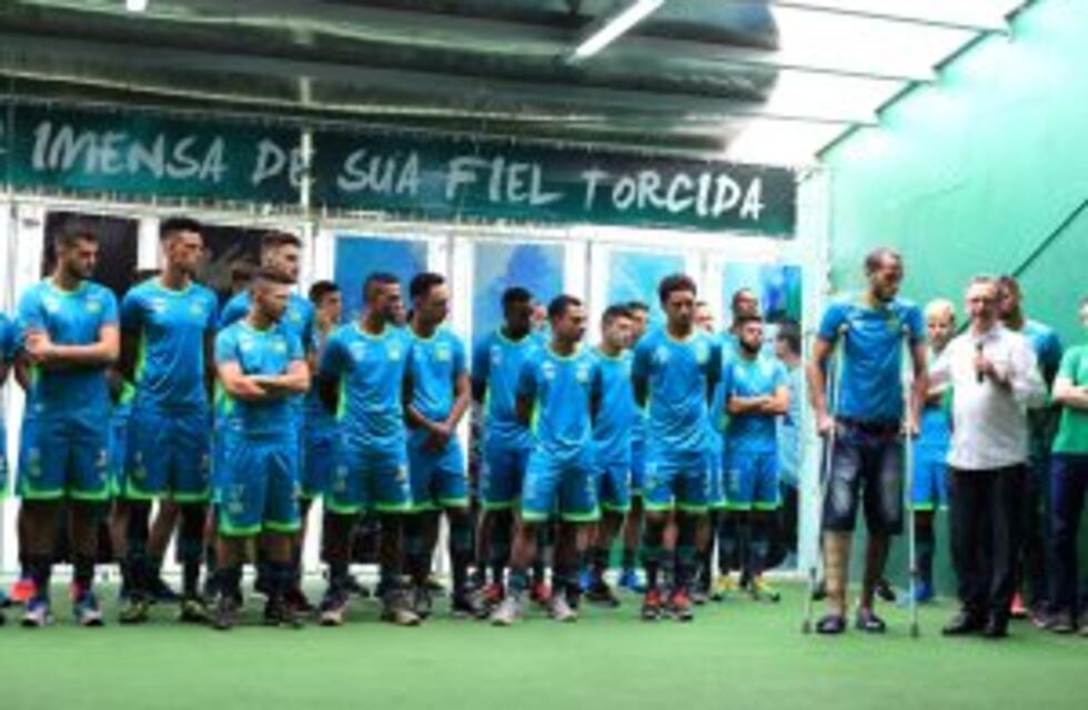 Chapecoense aseguró que tiene ofertas para filmar la tragedia aérea