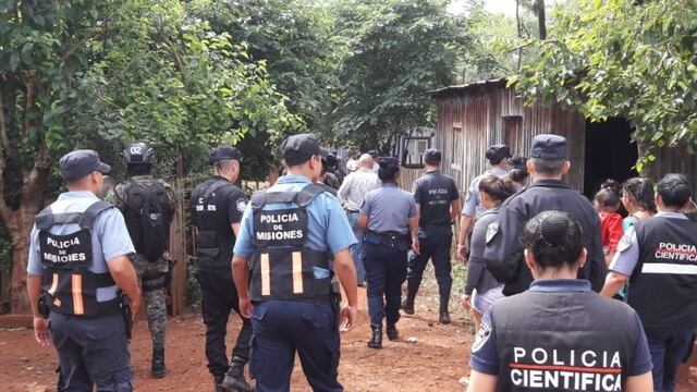 Ordenan la detención de 4 miembros de la policía por supuesto caso de gatillo fácil