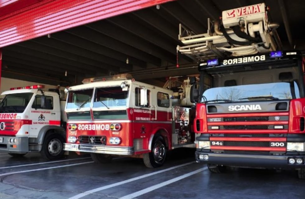 San Francisco: no pudieron hacer su fiesta de egresados y donaron el dinero al cuartel de Bomberos