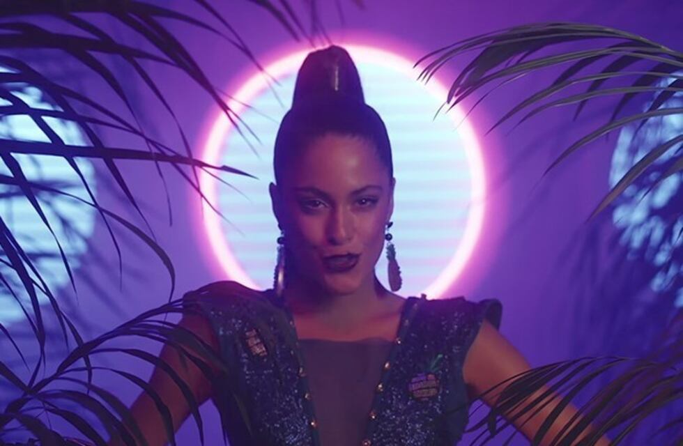 Tini Stoessel presentó "Te quiero más", un adelanto de su próximo disco junto a Nacho