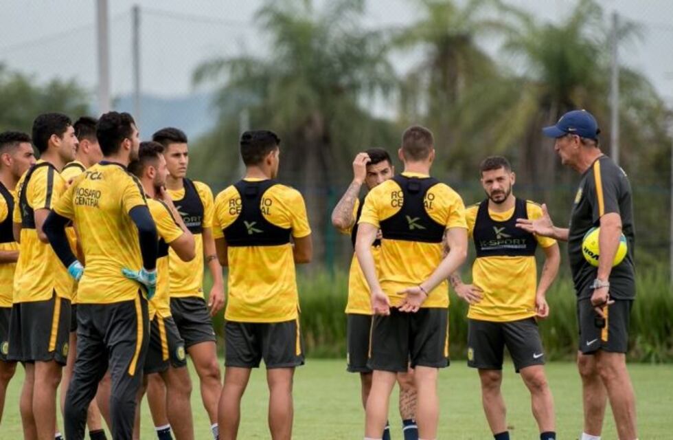 Bauza pone todo en la cancha para el primer amistoso de pretemporada en Costa Rica