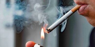 Le robaron el cigarrillo recién prendido\u002E