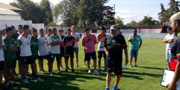 Héctor Chazarreta salió a desmentir su alejamiento de Peñarol\u002E