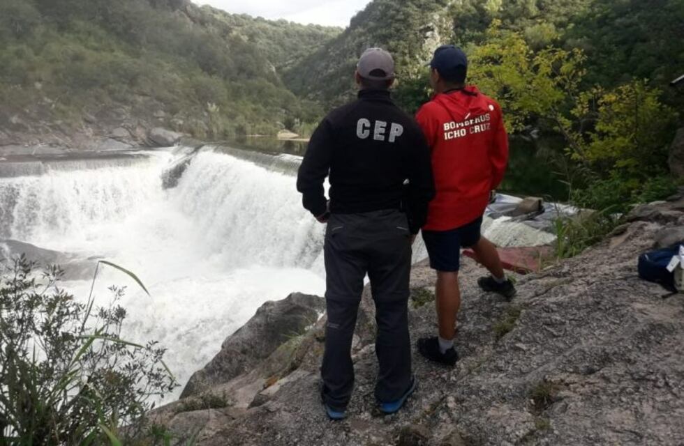Por la crecida cerraron el vado del Fantasio