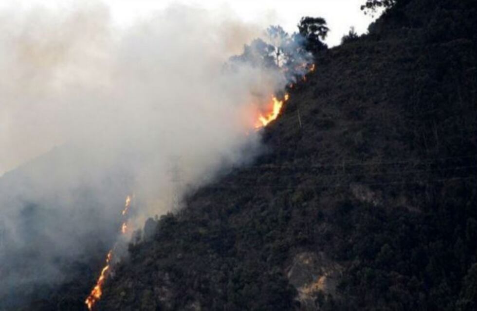 Chilecito: incendio en las sierras de Santa Florentina