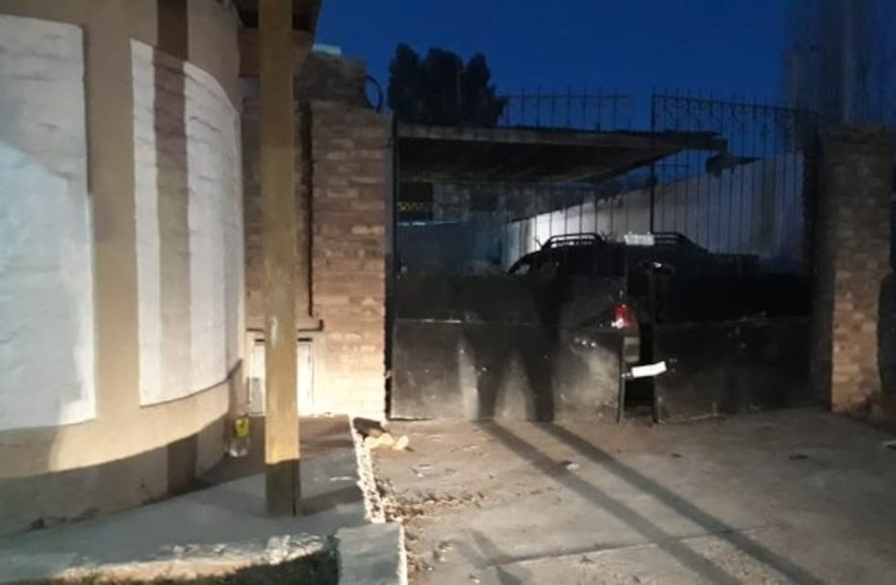 Asesinaron a balazos a dos hombres en Chacras de Coria