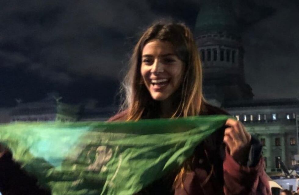 Calu Rivero realizó un conmovedor video para pedir por el aborto legal