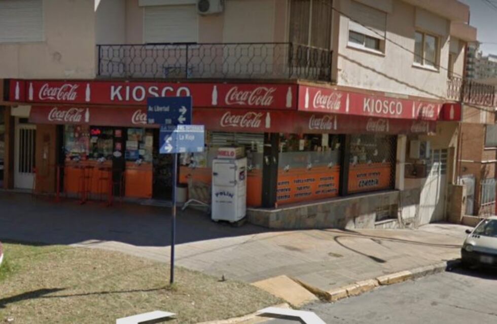 Pidió mercadería en un kiosco y se fue sin pagar