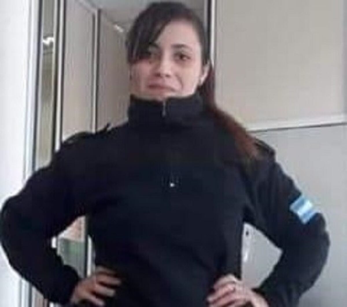 Una mujer policía salvó a un bebé recién nacido en Caleta Olivia