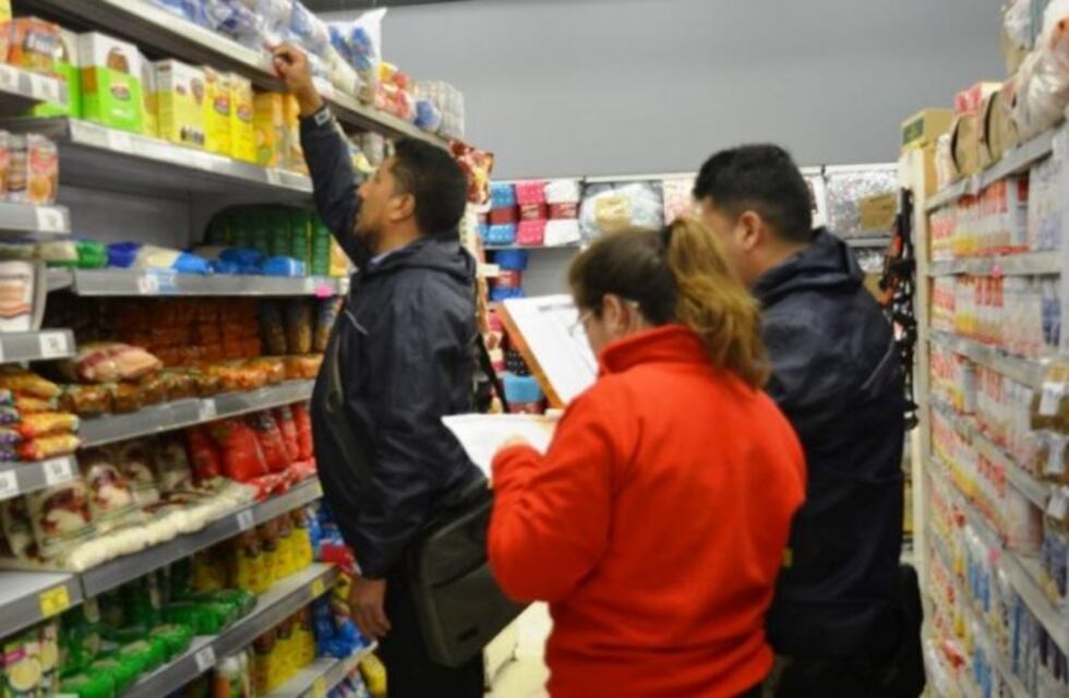 Martiarena denuncia "constantes atropellos en los precios"