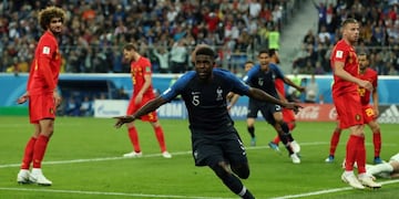 Soccer Football - World Cup - Semi Final - France v Belgium - Saint Petersburg Stadium, Saint Petersburg, Russia - July 10, 2018 France's Samuel Umtiti celebrates scoring their first goal REUTERS/Lee Smith