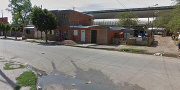 El joven recibió varios disparos este sábado por la tarde\u002E (Street View)