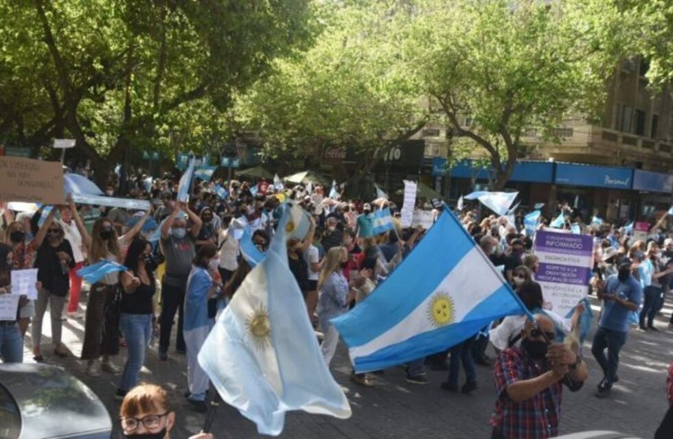 #12O: el banderazo mendocino se viraliza
