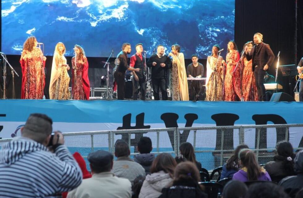 Todas las iglesias evangélicas celebraron la Pascua en los Jardines Municipales