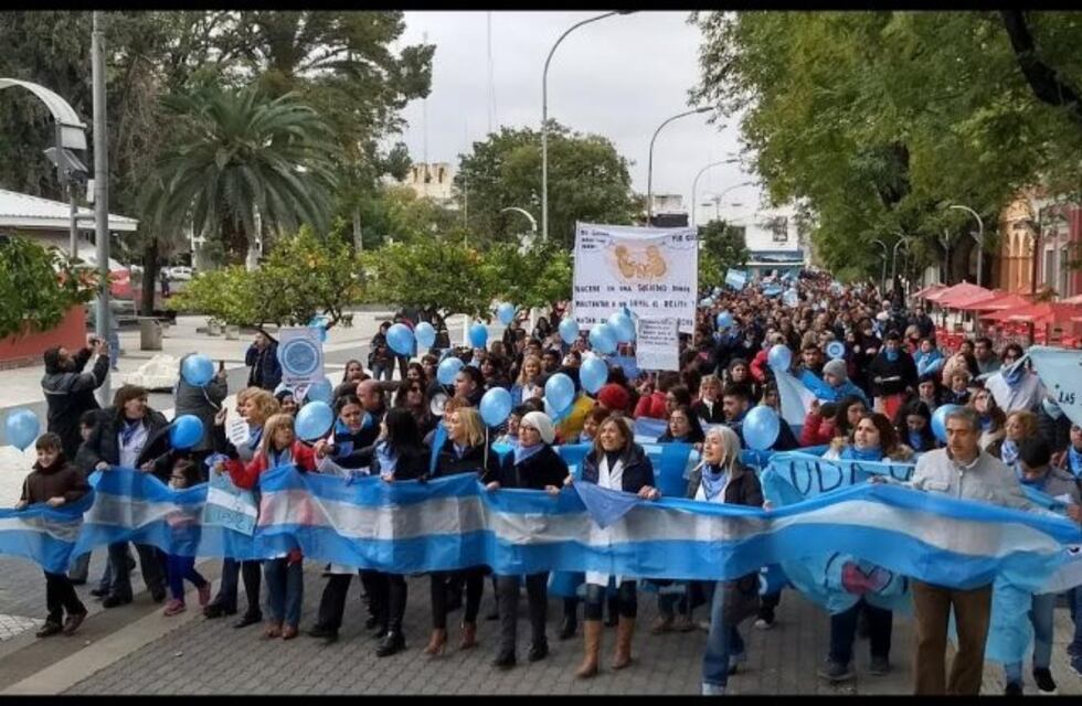 Permiso especial para asistir a la marcha Por la Vida