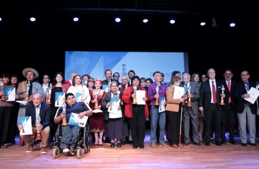 El premio San Salvador cumplió 25 años y se consolida como la distinción más valorada por la comunidad