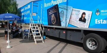 Camión de DNI Y Pasaporte en Carlos Paz