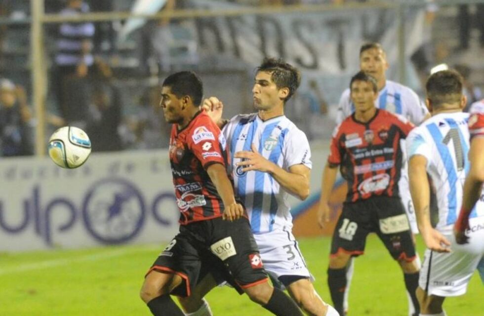 Atlético Tucumán perdió 3 a 0 con Patronato en Paraná