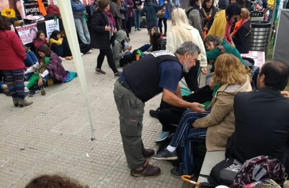 Vigilia frente al Centro de Justicia Penal por la sentencia del caso Perassi