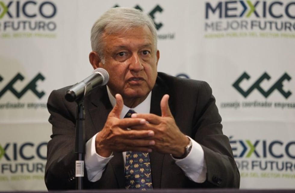 López Obrador redujo un 40% su futuro salario como presidente