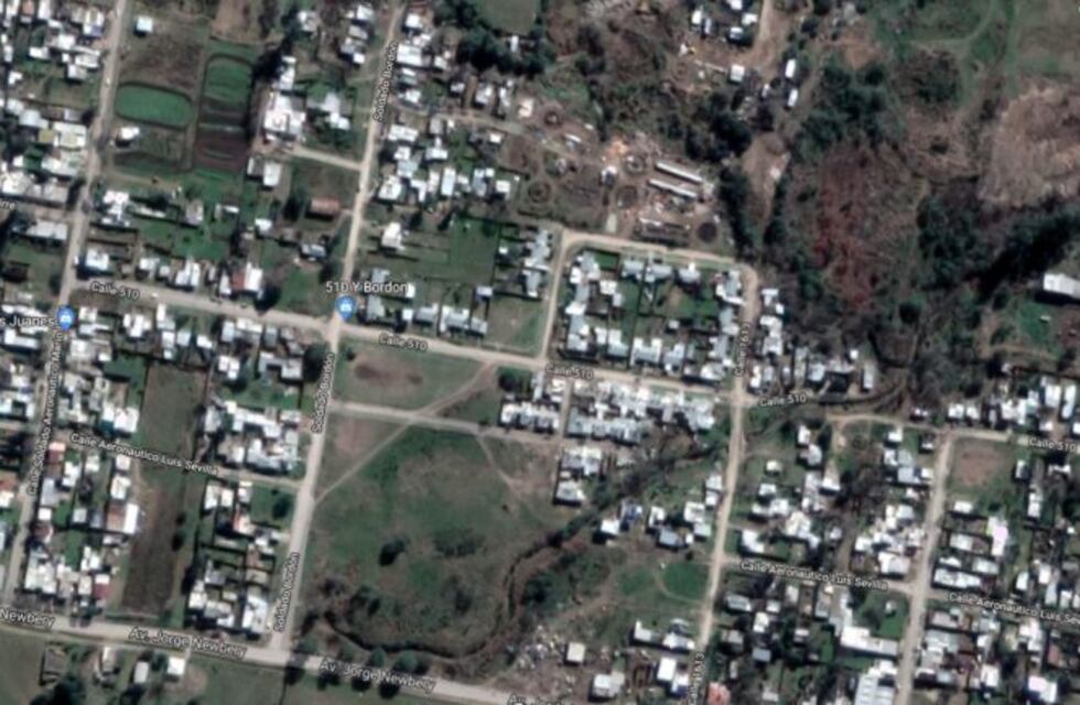 Vecinos de Paraná cortaron una avenida en reclamo a falta de mantenimiento en el barrio