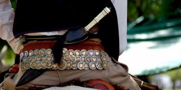 Facones de guacho (Internet)