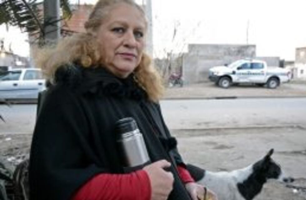 Gendarmería amenazó a su familia con retirarle la custodia contra los narcos de su barrio