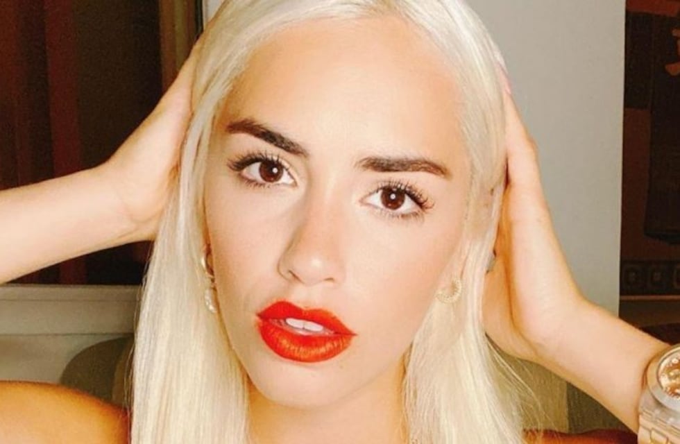 Lali Espósito ganó el premio a "Mejor Artista Sur" en los MTV EMA