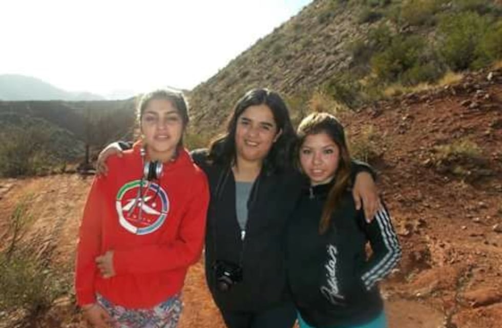 Los alumnos de la profesora que se suicidó en San Carlos la despidieron con conmovedores mensajes