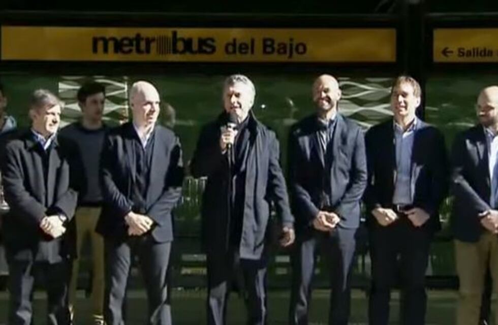 Macri inauguró el Metrobus del Bajo, que unirá Retiro con la Facultad de Ingeniería