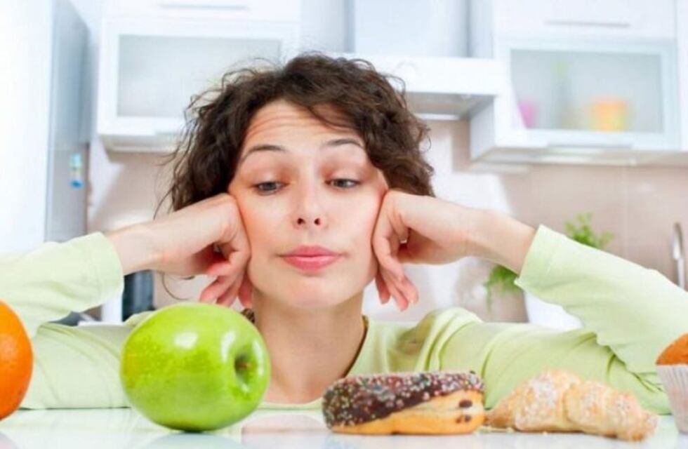 Cómo distinguir el "hambre emocional" del fisiológico y algunos consejos para controlarlo