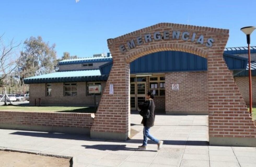 Dos policías le salvaron la vida a una beba de 14 días con RCP