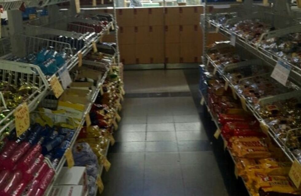 Ladrones golosos: entraron a una reconocida bombonería y se llavaron la mercadería