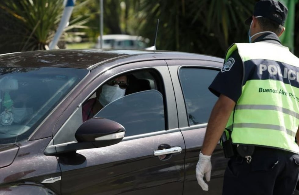 Detuvieron al marplatense que escupió a la vecina que lo denunció por violar la cuarentena