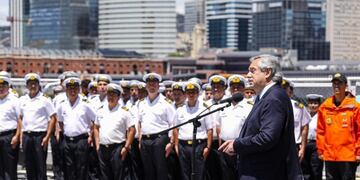 Alberto Fernández recorrió el Irízar\u002E (crédito: presidencia)